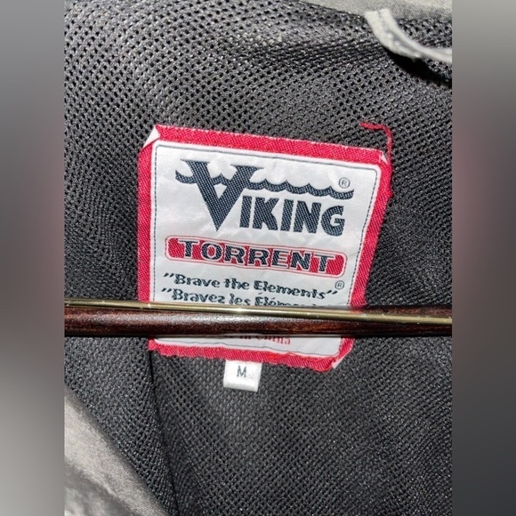 VIKING Torrent Jacket Budweiser/ Bud Light Size Medium GUC - Picture 9 of 11